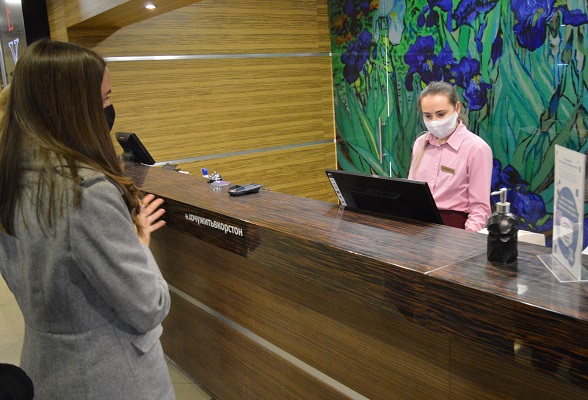 В отеле «Корстон-Серпухов» проверили соблюдение противоэпидемиологических мер