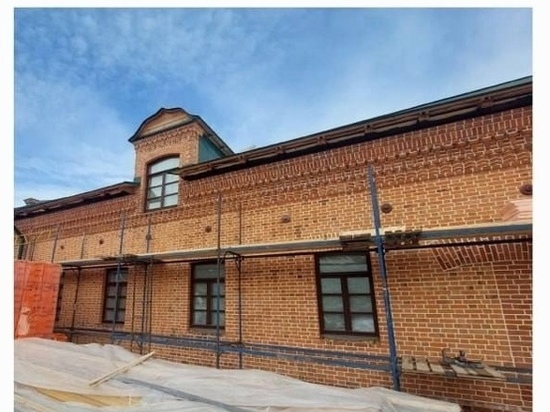 Каретный сарай Мараевых продолжает реставрироваться