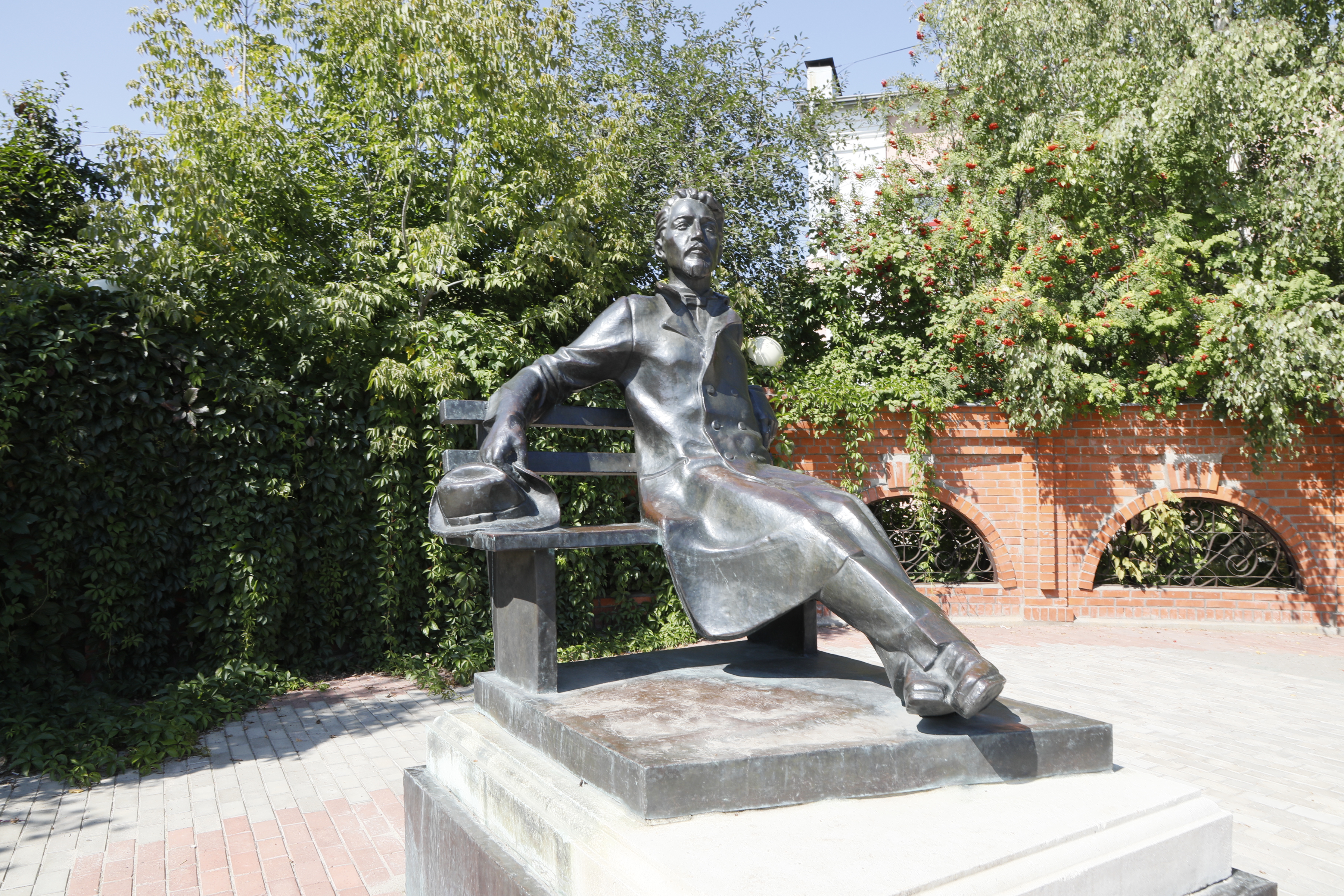 Памятник А.П. Чехову