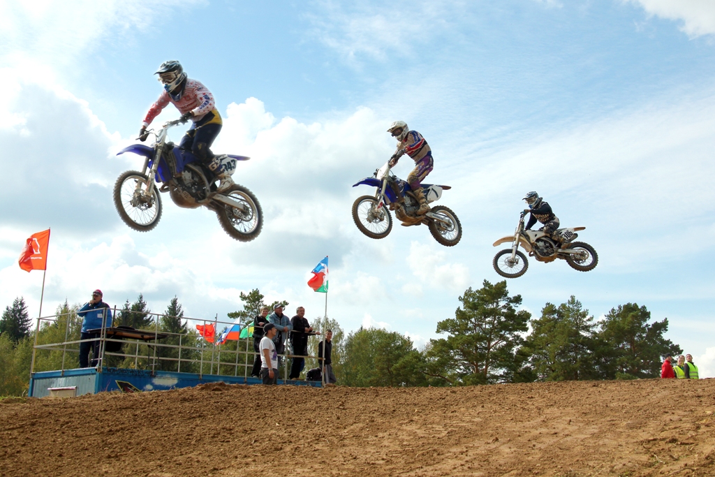 Спортивный комплекс «Красные крылья» 