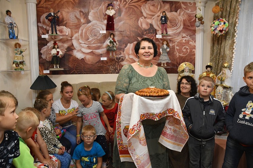 Открыта творческая мастерская Надежды Кустарёвой