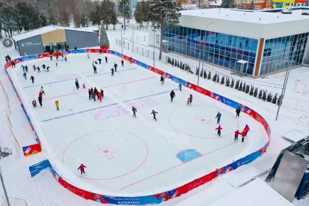 Приглашаем всех на новый каток в Серпухове!